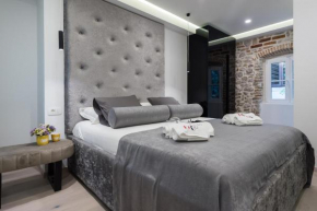 10 Heritage Rooms